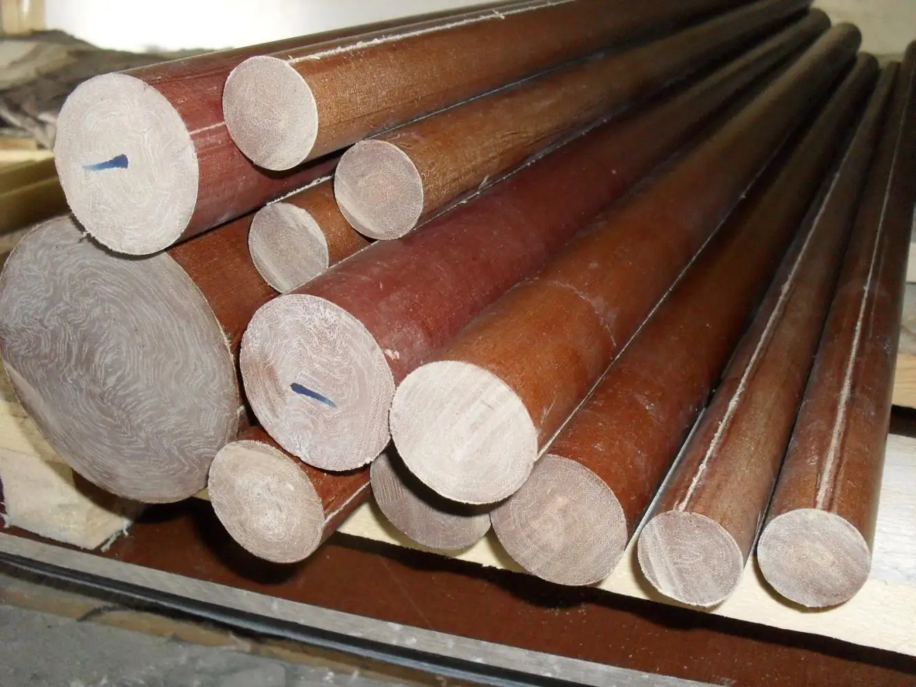 Текстолитовые стержни